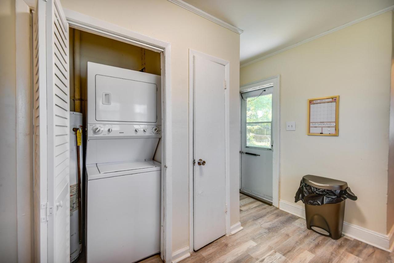 המפטון Charming Newport News Cottage Less Than 1 Mi To Ocean! מראה חיצוני תמונה